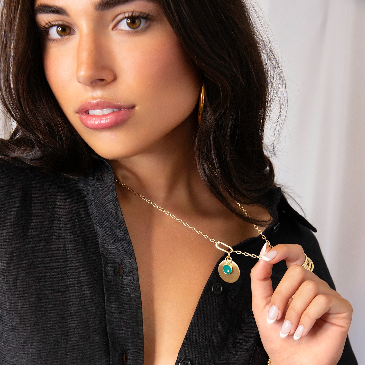 teal double disc pendant necklace