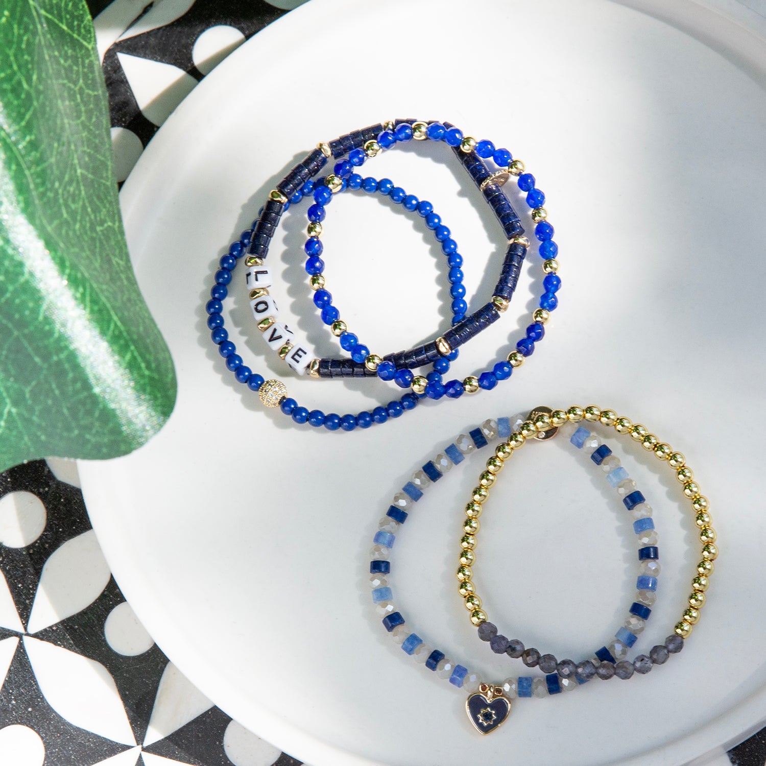 gold/lapis metal and crystal bead stretch bracelet