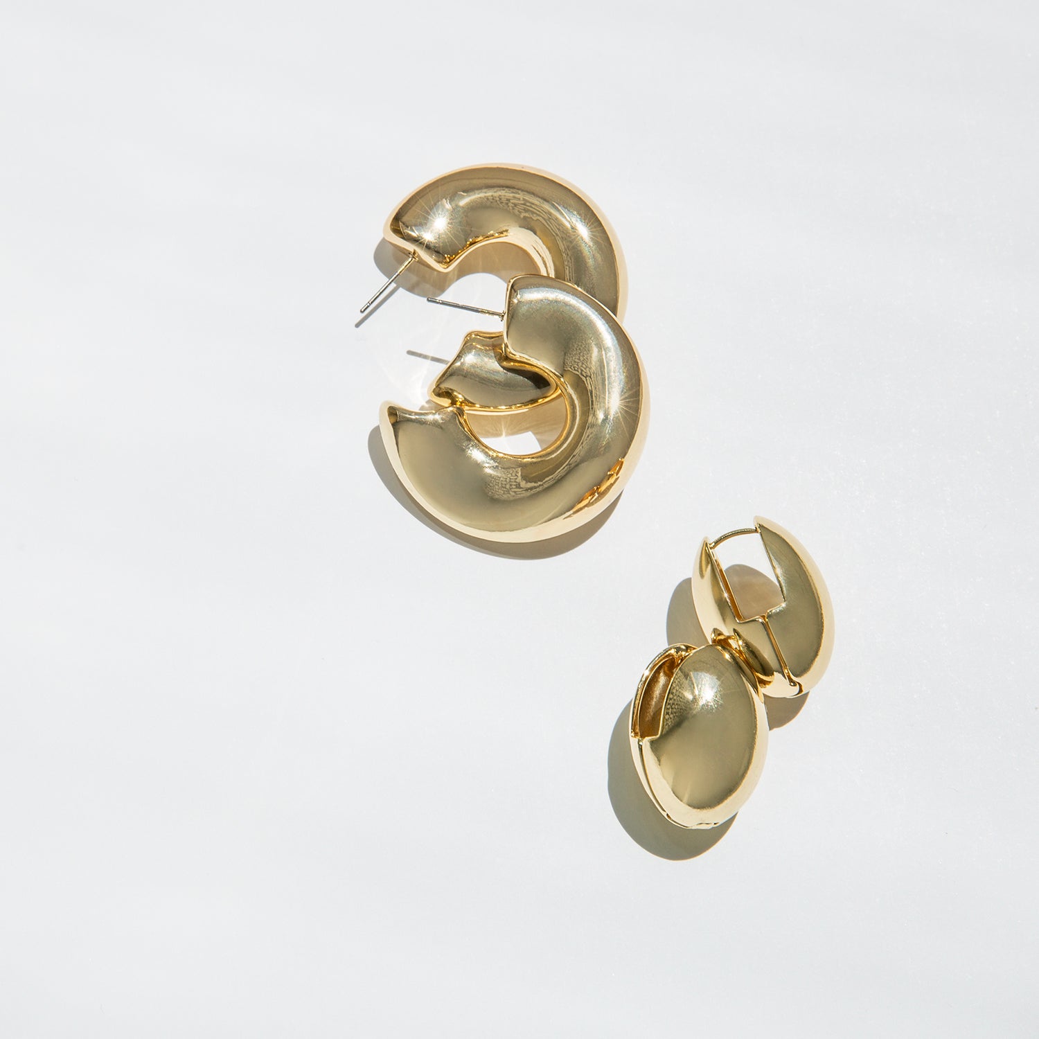 oval hinge closure earring