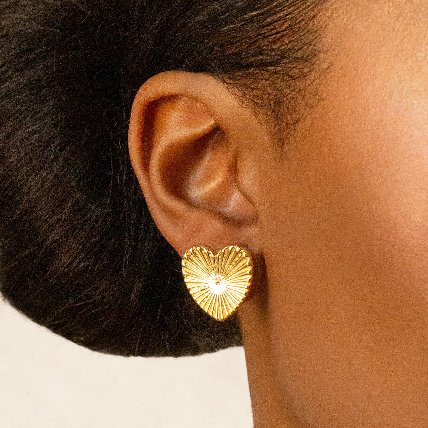Etched Heart Earring