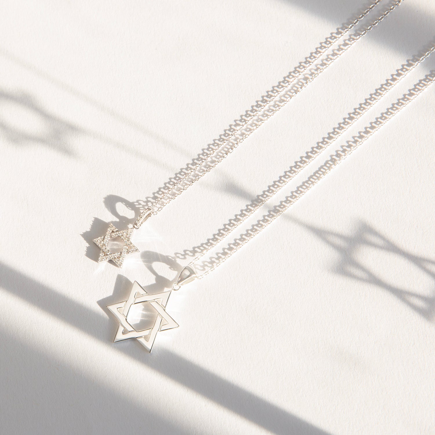 Star of David pendant necklace