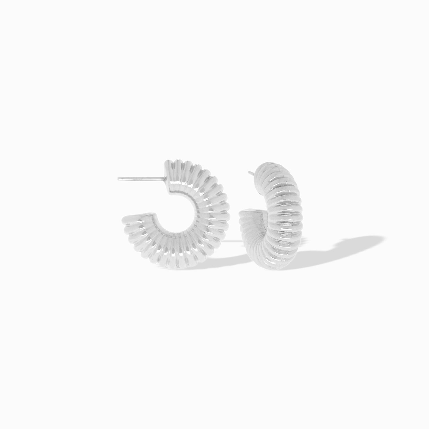 ribbed hollow hoop