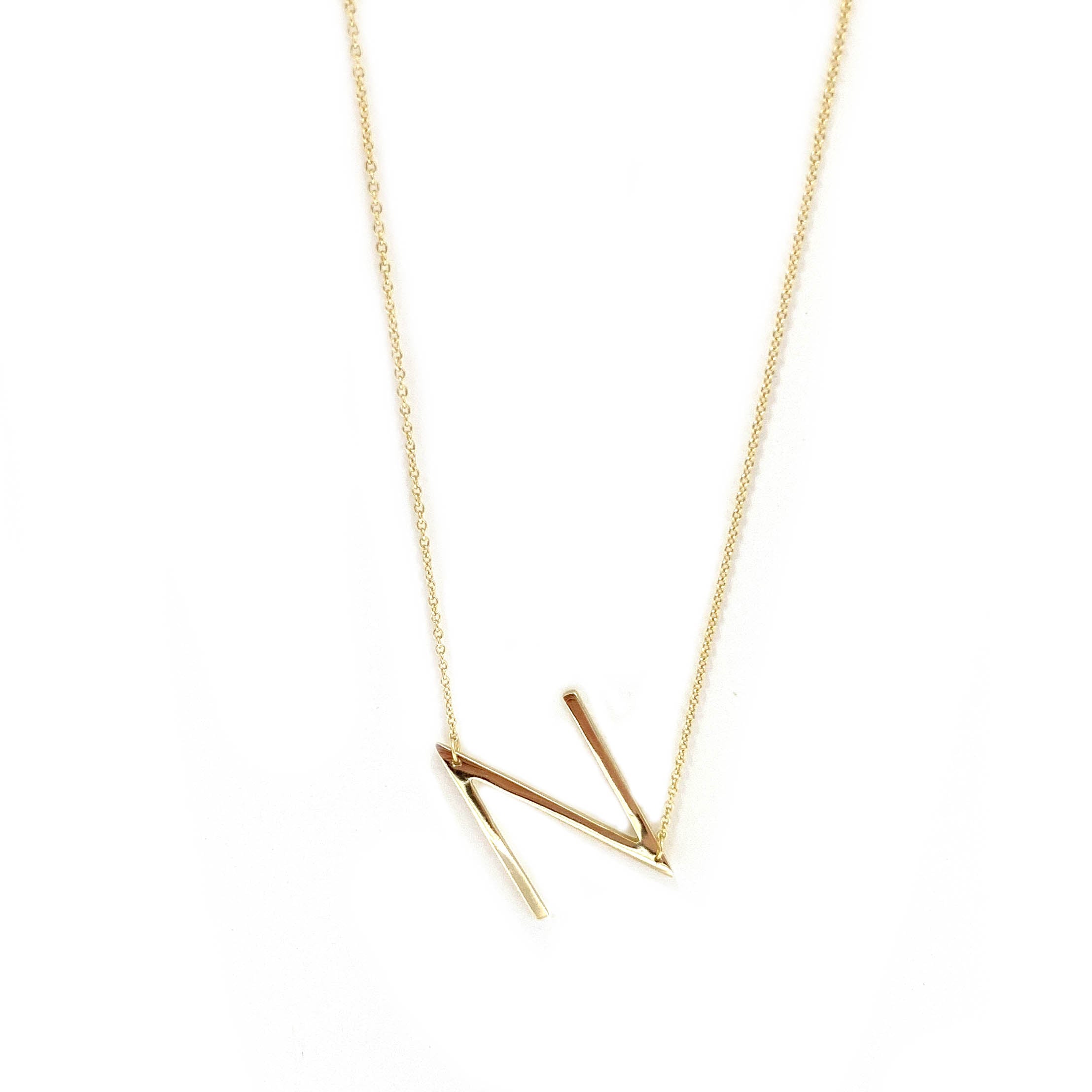 Initial V Necklace 14K Yellow Gold 18