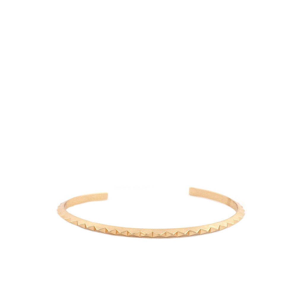 pyramid design cuff